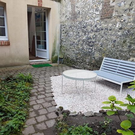 La Cabane Du Petit Matelot Honfleur Exterior foto