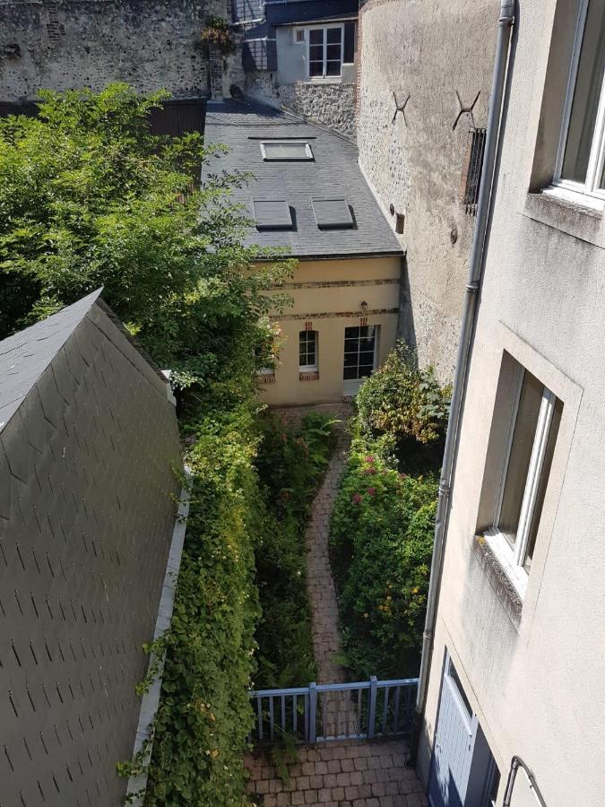 La Cabane Du Petit Matelot Honfleur Exterior foto